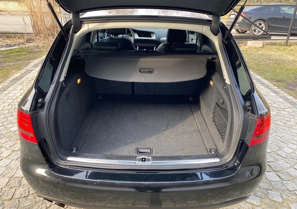 Audi A4 cena 33900 przebieg: 246000, rok produkcji 2011 z Pelplin małe 154